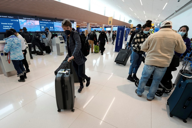 Check Singapore Airlines Cancelled Flight Status at Airport