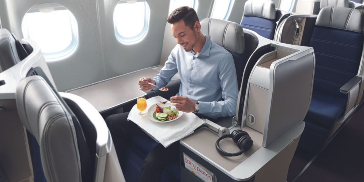 Lot Polish Airlines Business Class