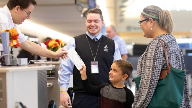 Check Aer Lingus Assistance at Airport